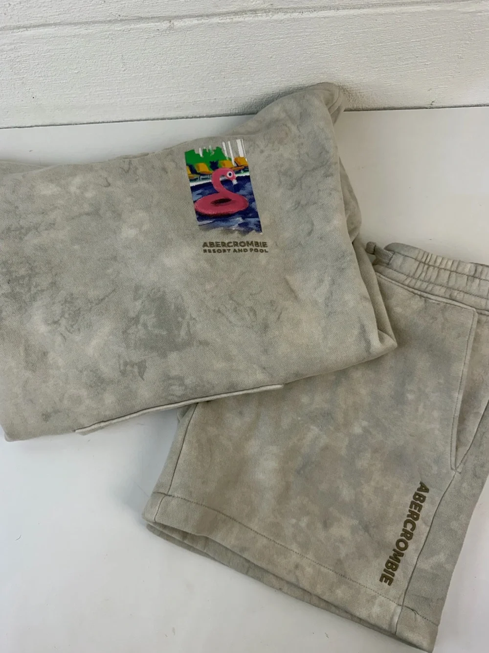 Abercrombie Kids Boy’s Size 9/10 Gray Matching Hoodie & Shorts Set